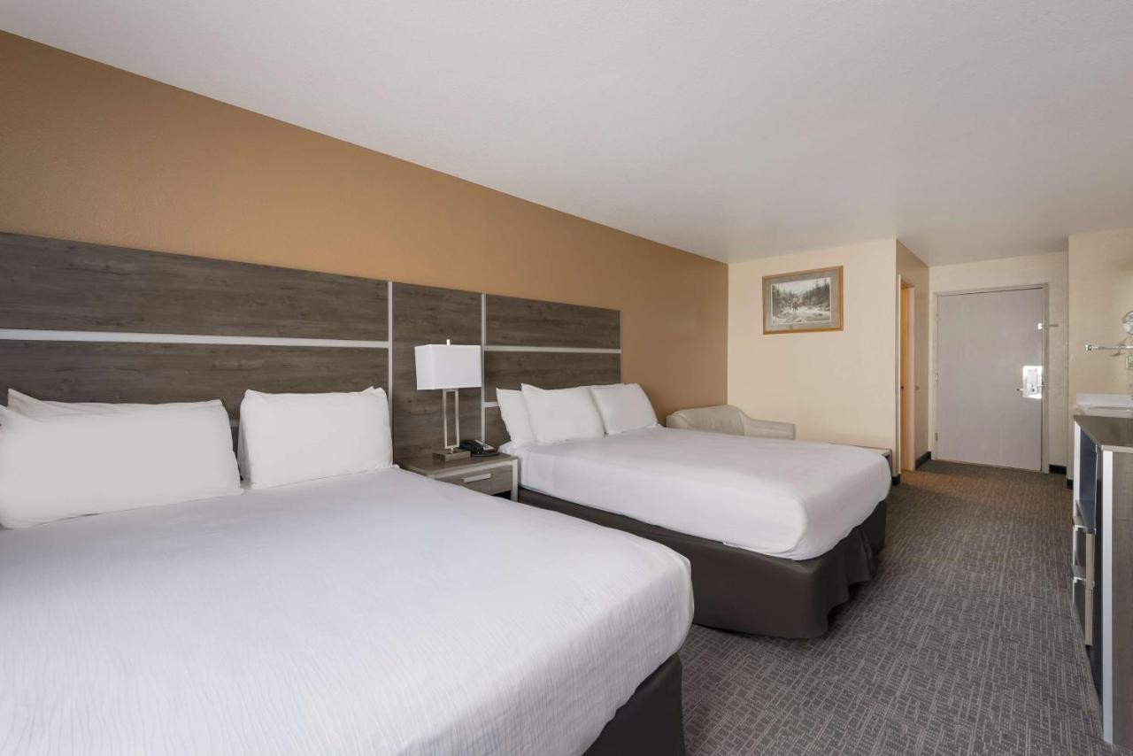 Surestay Hotel By Best Western Wells Exterior foto
